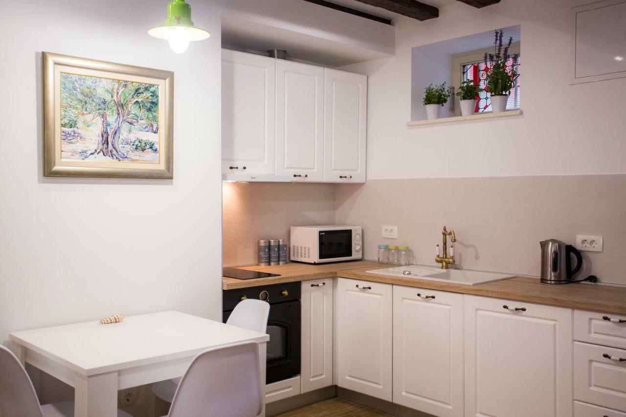 Studio Apartman Ana Спліт Екстер'єр фото