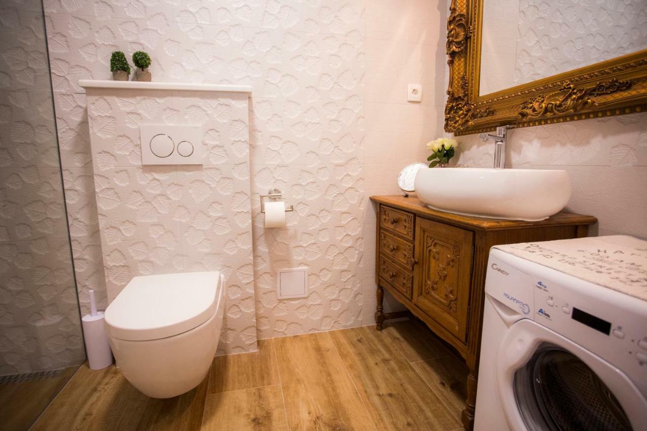Studio Apartman Ana Спліт Екстер'єр фото